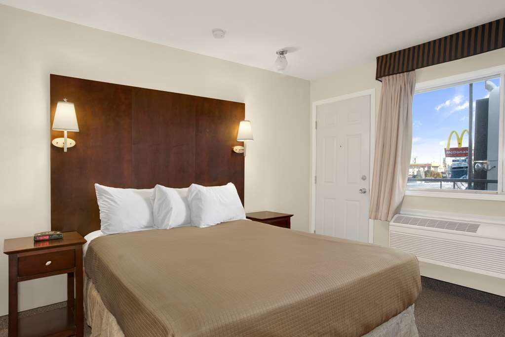 Thriftlodge Saskatoon Room photo